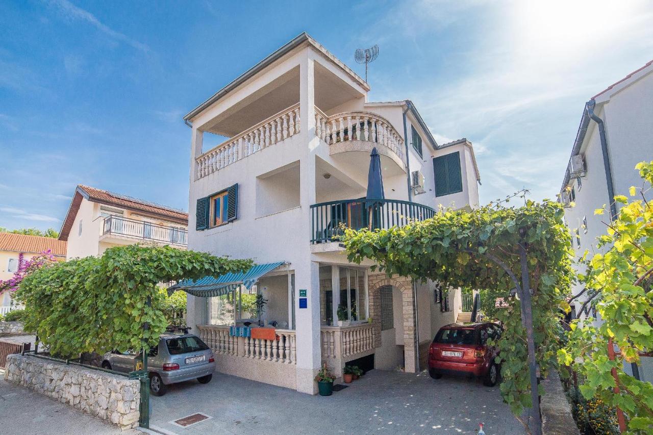 Apartments Grulovic Srima Exterior photo